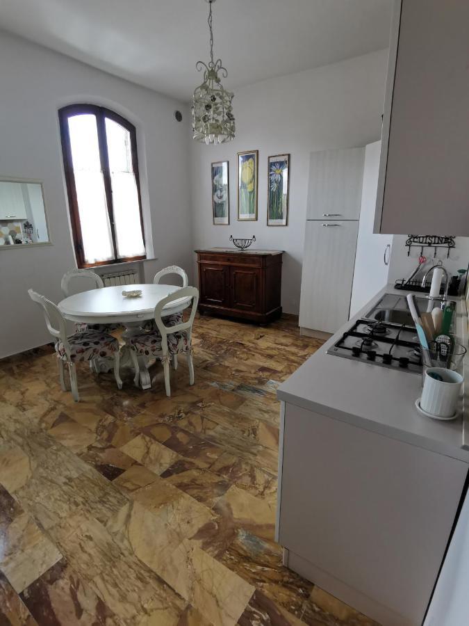 Fuori Porta Apartment เซียนา ภายนอก รูปภาพ